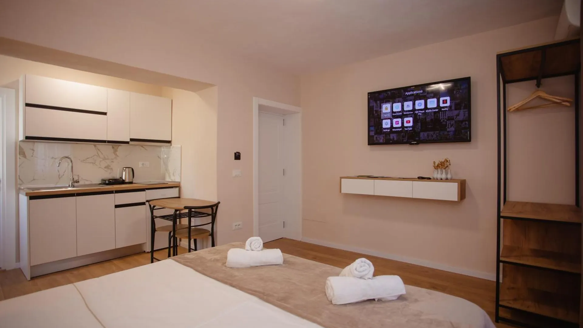 City Center Studio Apartments Shkoder