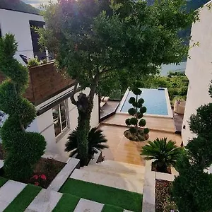 Vakantiehuis Koman Paradise By Romina, Shkodër