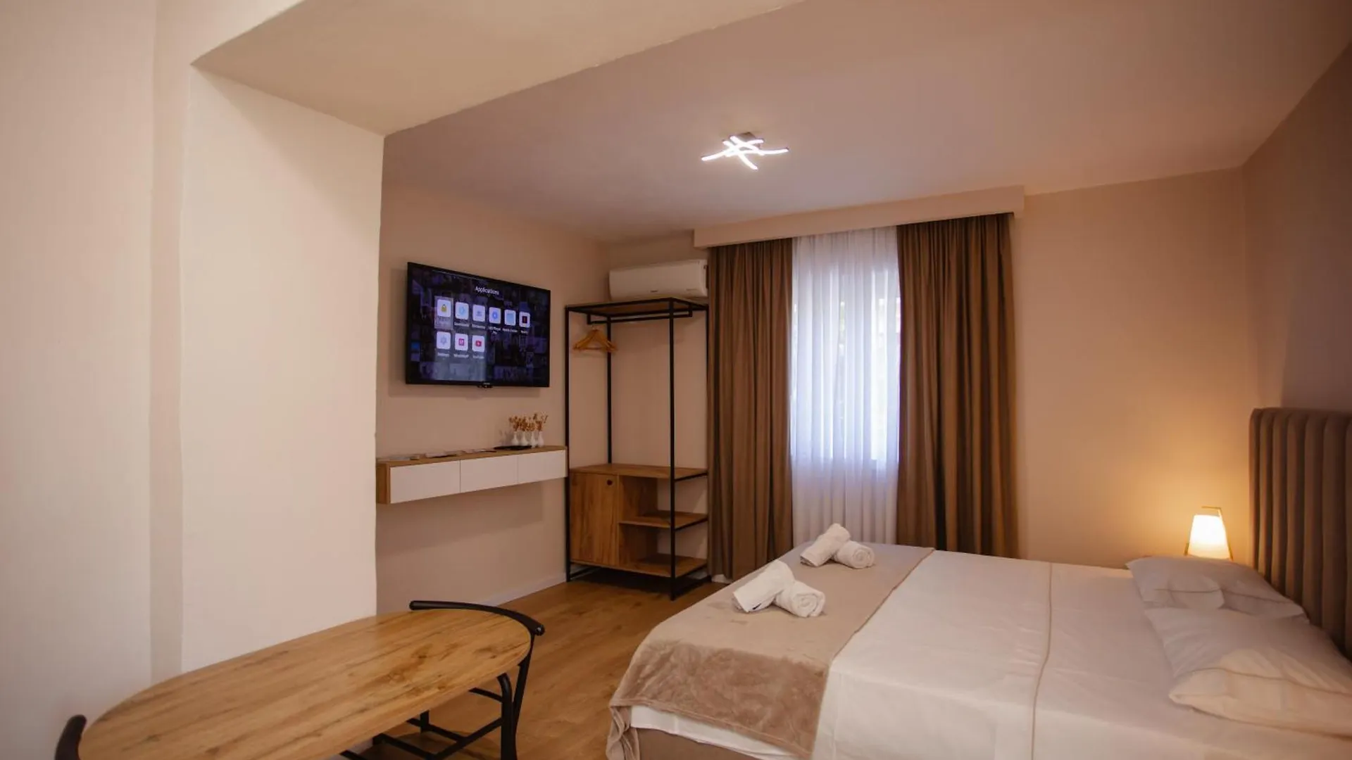 City Center Studio Apartments Shkoder